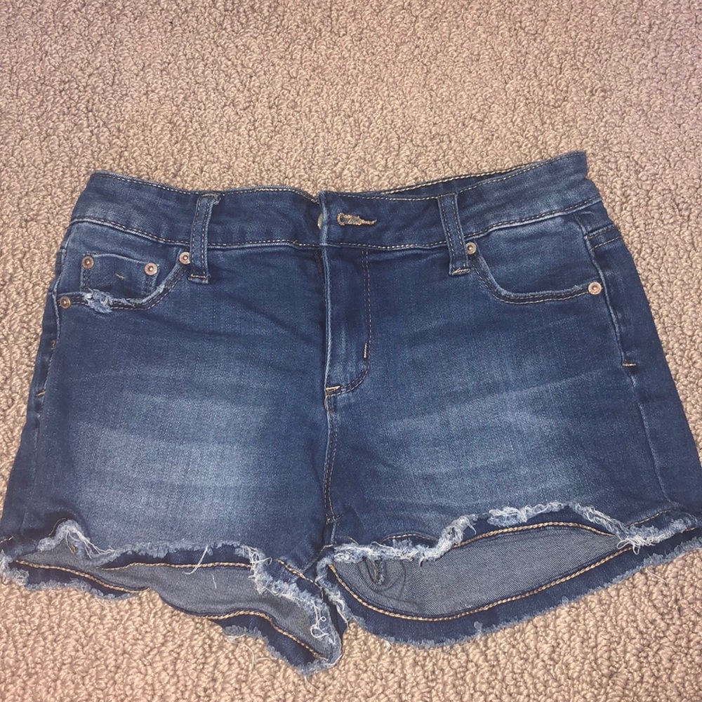 blue tractr jean shorts
